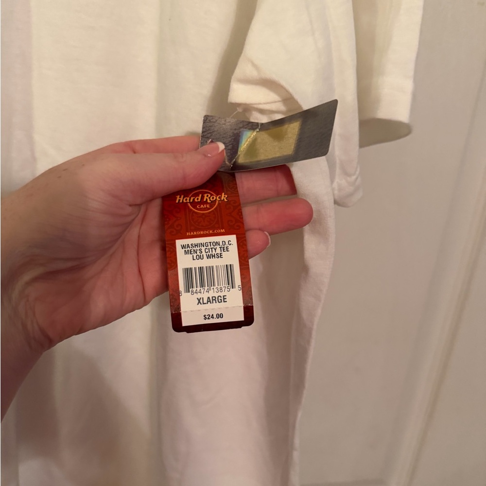 Brand new men’s size xl tshirt - Picture 2 of 4
